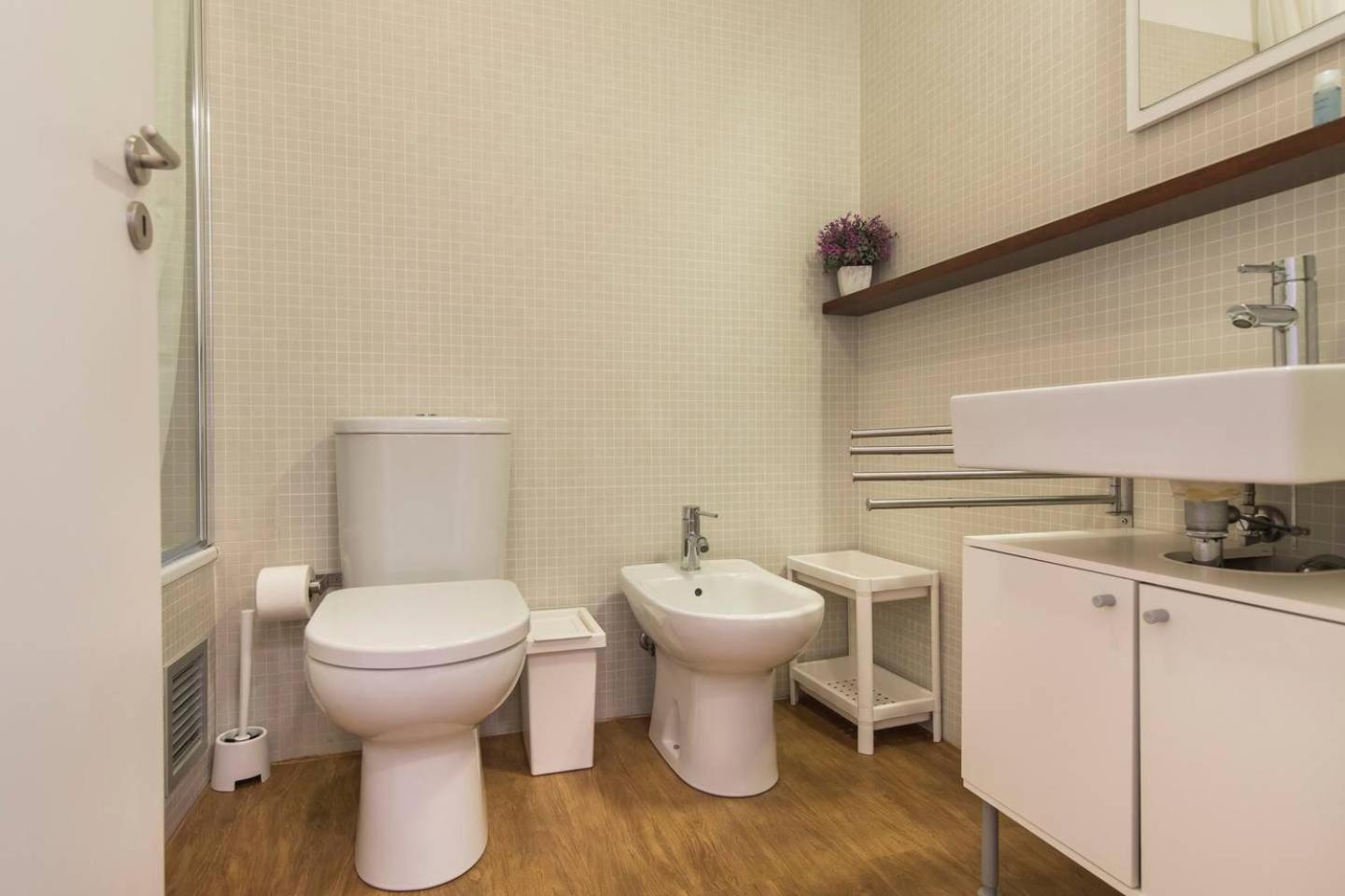 Comfortable Apartment In Campo Pequeno Lisboa Exteriör bild